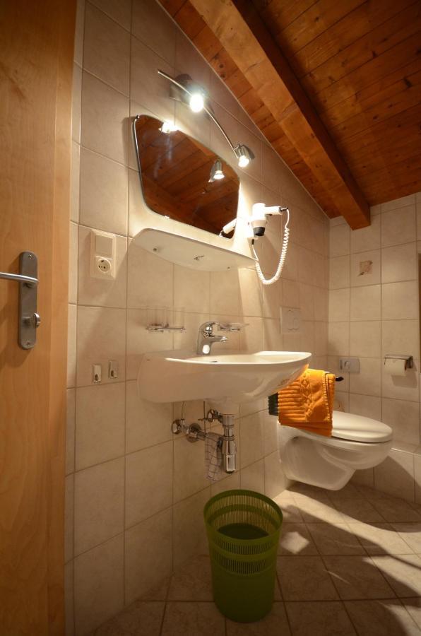 Landhaus Hofer Neustift im Stubaital Zimmer foto